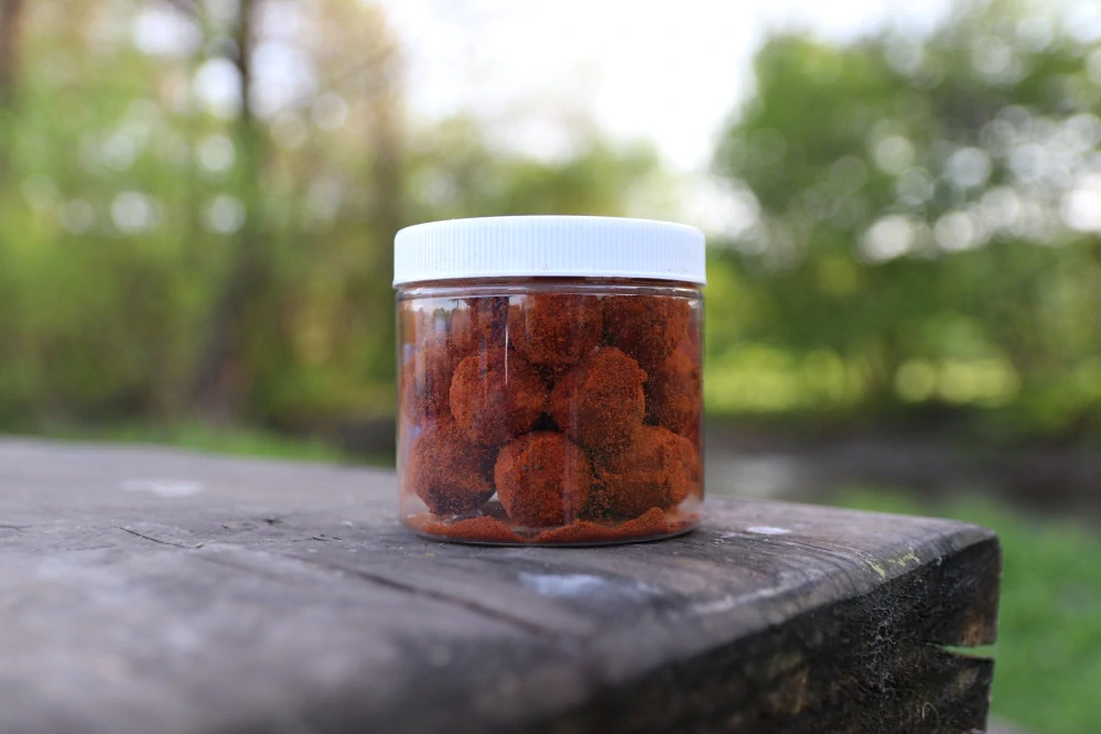 DUDI BAIT Mister Red Super Hot Obalené NEROZPUSTNÉ 100g